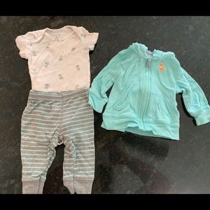 Carters Size 3 fox outfit